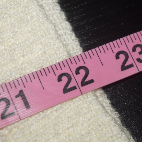 Vintage 70s Cuddle Knit Sweater - Picture 6 of 6